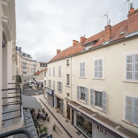 Grande Maison - Maison Ou En Centre