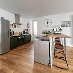 Grande Maison - Maison Ou En Centre