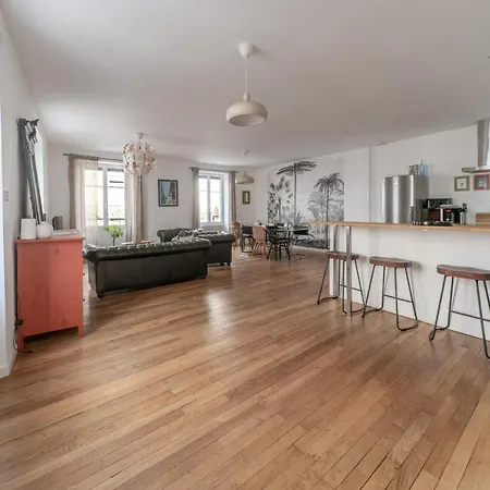 Grande Maison - Maison Ou En Centre شقة