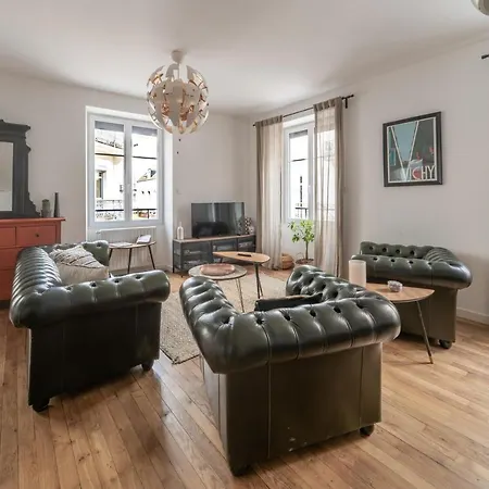 Grande Maison - Maison Ou En Centre *