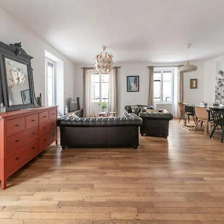 Apartament Grande Maison - Maison Ou En Centre *