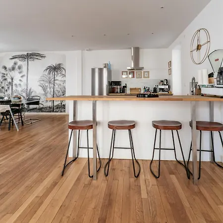 Grande Maison - Maison Ou En Centre شقة