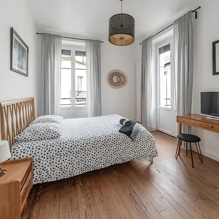 Grande Maison - Maison Ou En Centre