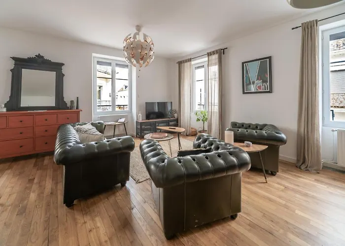 Grande Maison - Maison Ou En Centre *