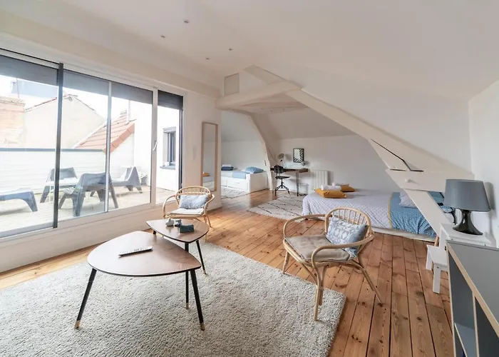 Grande Maison - Maison Ou En Centre *