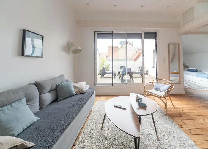 Grande Maison - Maison Ou En Centre *